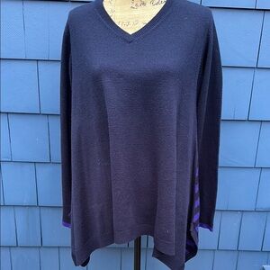 💜💜💜Larsen Gray large black purple stripes oversized sweater pull over V neck